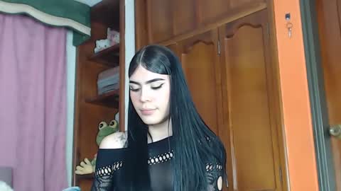 Snapshot of cuttebabe_ chatting on March 2025 11:38:02 PM Sophia online show from March 2025 11:38:02 PM