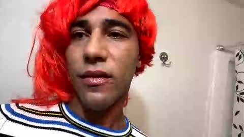 cutternoob5 online show from November 2025 01:17:02 AM