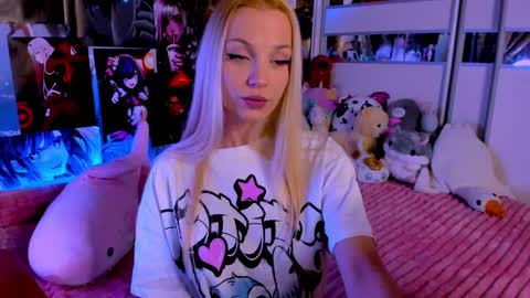 Snapshot of cuttie_ponyy chatting on February 2025 09:29:01 PM Nora online show from February 2025 09:29:01 PM