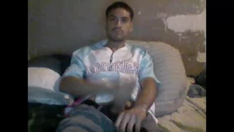 cuver1990 online show from December 2025 10:15:01 PM