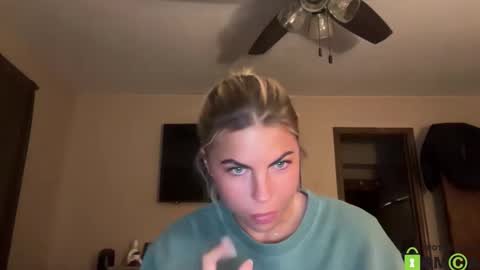 Snapshot of cxbraj chatting on February 2026 03:49:02 AM cxbraj online show from February 2026 03:49:02 AM