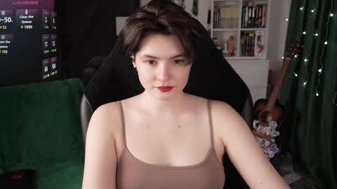 Helen Blossom online show from February 2025 08:49:02 PM