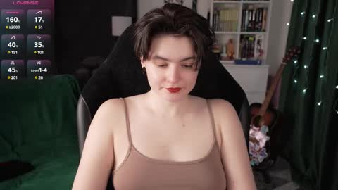 Helen Blossom online show from February 2025 11:14:02 PM