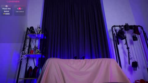 Lily Goddess online show from February 2025 02:12:01 AM