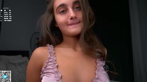 Isabella online show from February 2026 01:02:01 AM