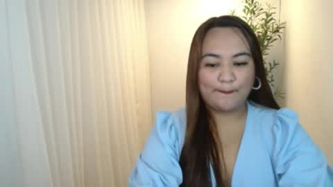 Snapshot of czarinna_ chatting on June 2026 09:29:02 PM Czarinna online show from June 2026 09:29:02 PM