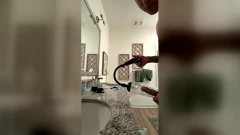 d1pounder online show from April 2026 05:36:01 AM