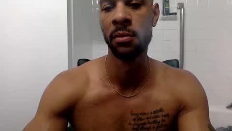 Snapshot of d33d667696 chatting on October 2025 04:35:02 AM Dday2 online show from October 2025 04:35:02 AM