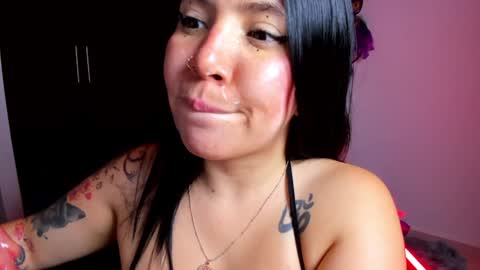 Snapshot of daahanna_ chatting on January 2025 03:26:02 AM Ailyn online show from January 2025 03:26:02 AM