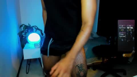 Mauricio online show from November 2025 08:41:01 PM