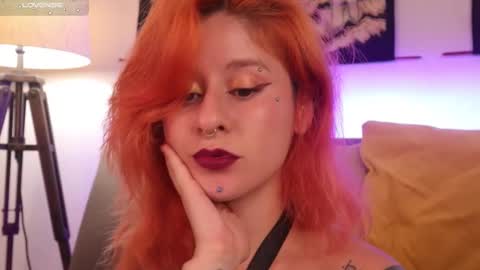 Snapshot of daarlene chatting on September 2025 09:28:02 PM Darlene online show from September 2025 09:28:02 PM