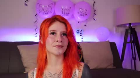 Snapshot of daarlene chatting on February 2026 02:48:01 AM Darlene online show from February 2026 02:48:01 AM