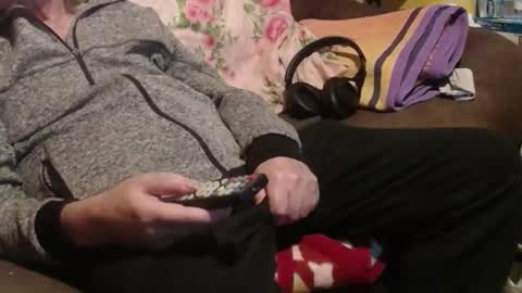 Snapshot of dad1956 chatting on January 2025 05:34:01 PM Helmut online show from January 2025 05:34:01 PM