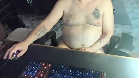 Snapshot of dadbodfatrod chatting on April 2026 08:51:02 PM Daddy online show from April 2026 08:51:02 PM