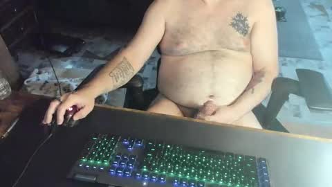 Snapshot of dadbodfatrod chatting on May 2026 08:37:01 PM Daddy online show from May 2026 08:37:01 PM