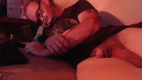 daddiesmonstercock online show from September 2025 02:44:01 AM