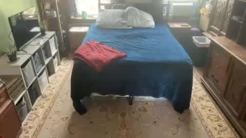 daddnextdoor online show from September 2025 06:01:02 PM