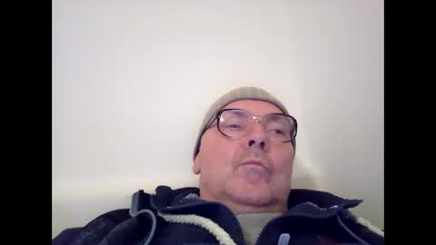 daddy91964 online show from December 2024 08:44:01 PM