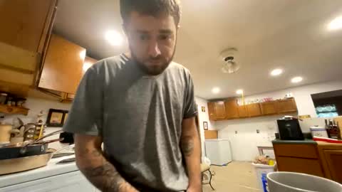 Snapshot of daddydic120402 chatting on October 2025 01:12:02 PM daddydic120402 online show from October 2025 01:12:02 PM