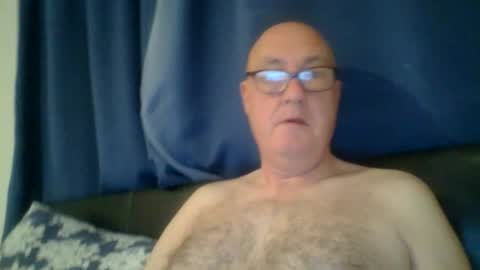 daddyhere4uall6 online show from November 2025 08:14:01 AM