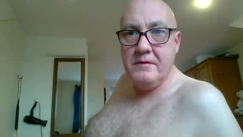 daddyhere4uall6 online show from November 2025 02:53:02 PM