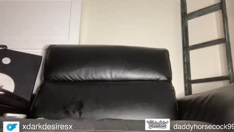 daddyhorsecock99 online show from October 2025 05:10:02 AM