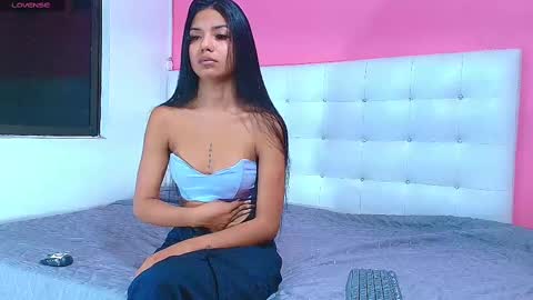 JAZMIN online show from February 2025 07:52:01 PM