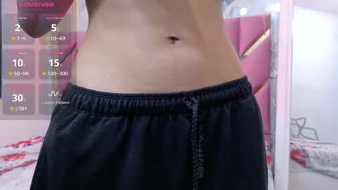 JAZMIN online show from October 2025 07:22:01 PM