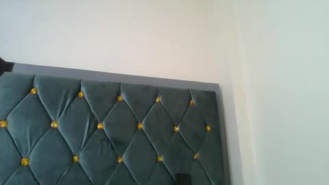 Daddys love online show from April 2026 02:02:02 PM