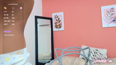 Anny  online show from December 2024 07:56:02 PM