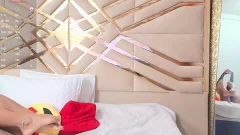 Anny  online show from February 2025 04:45:02 PM