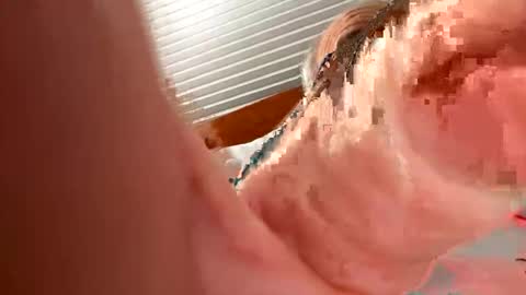 daddyweis online show from April 2026 03:02:01 AM