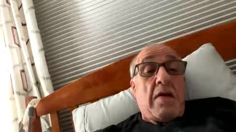 Snapshot of daddyweis chatting on April 2026 02:27:02 AM daddyweis online show from April 2026 02:27:02 AM