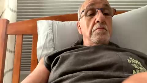 Snapshot of daddyweis chatting on July 2026 02:24:01 AM daddyweis online show from July 2026 02:24:01 AM