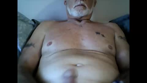 Snapshot of dadhmalone chatting on March 2026 05:08:01 PM dadhmalone online show from March 2026 05:08:01 PM