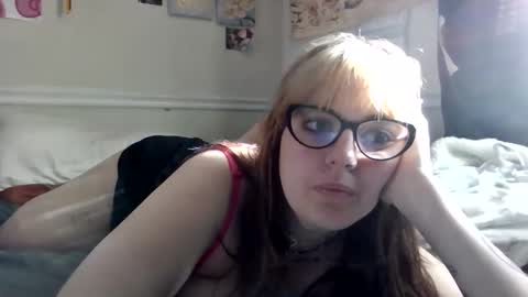 dadsdoll2 online show from March 2026 01:16:02 PM