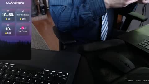 Snapshot of dadssecret69 chatting on April 2026 01:09:02 PM DadsSecret online show from April 2026 01:09:02 PM
