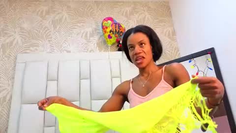 daffnelewis online show from February 2026 11:16:01 AM