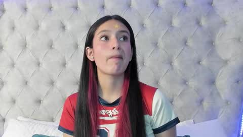 dafne_bss online show from January 2026 05:23:02 AM