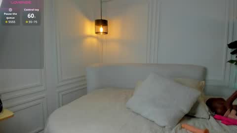 dafne_hillss online show from April 2026 11:21:02 AM