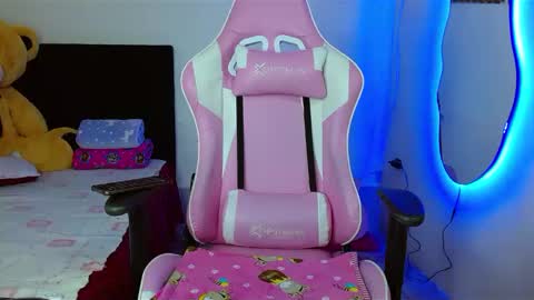 dafne_hot77 online show from March 2025 06:41:02 PM