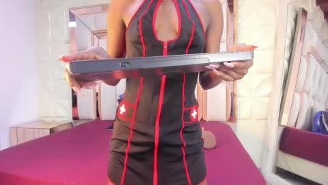 Dafnee online show from October 2025 12:53:02 PM