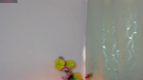 dafnemel online show from April 2026 06:56:02 PM