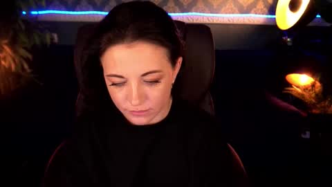 Dafni Mon online show from October 2025 06:10:02 AM