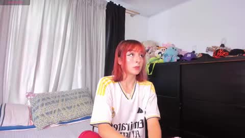 Dafnne online show from March 2026 03:15:02 PM