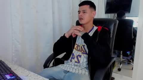 my name is Jhon and I live in colombia online show from January 2026 06:51:02 AM