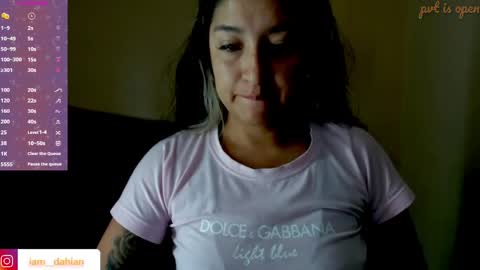Snapshot of dahiana_dmour chatting on April 2026 12:21:02 PM Dahiana online show from April 2026 12:21:02 PM