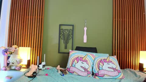  Dahiana  online show from December 2024 02:33:01 AM