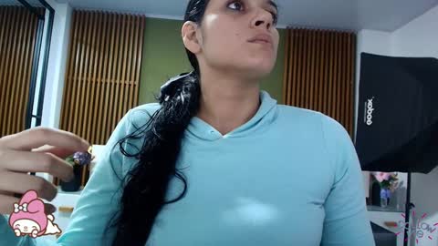  Dahiana  online show from January 2025 07:53:01 PM