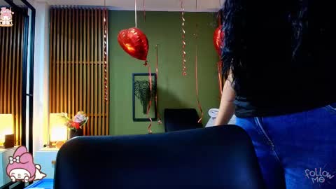  Dahiana  online show from February 2025 07:49:01 PM